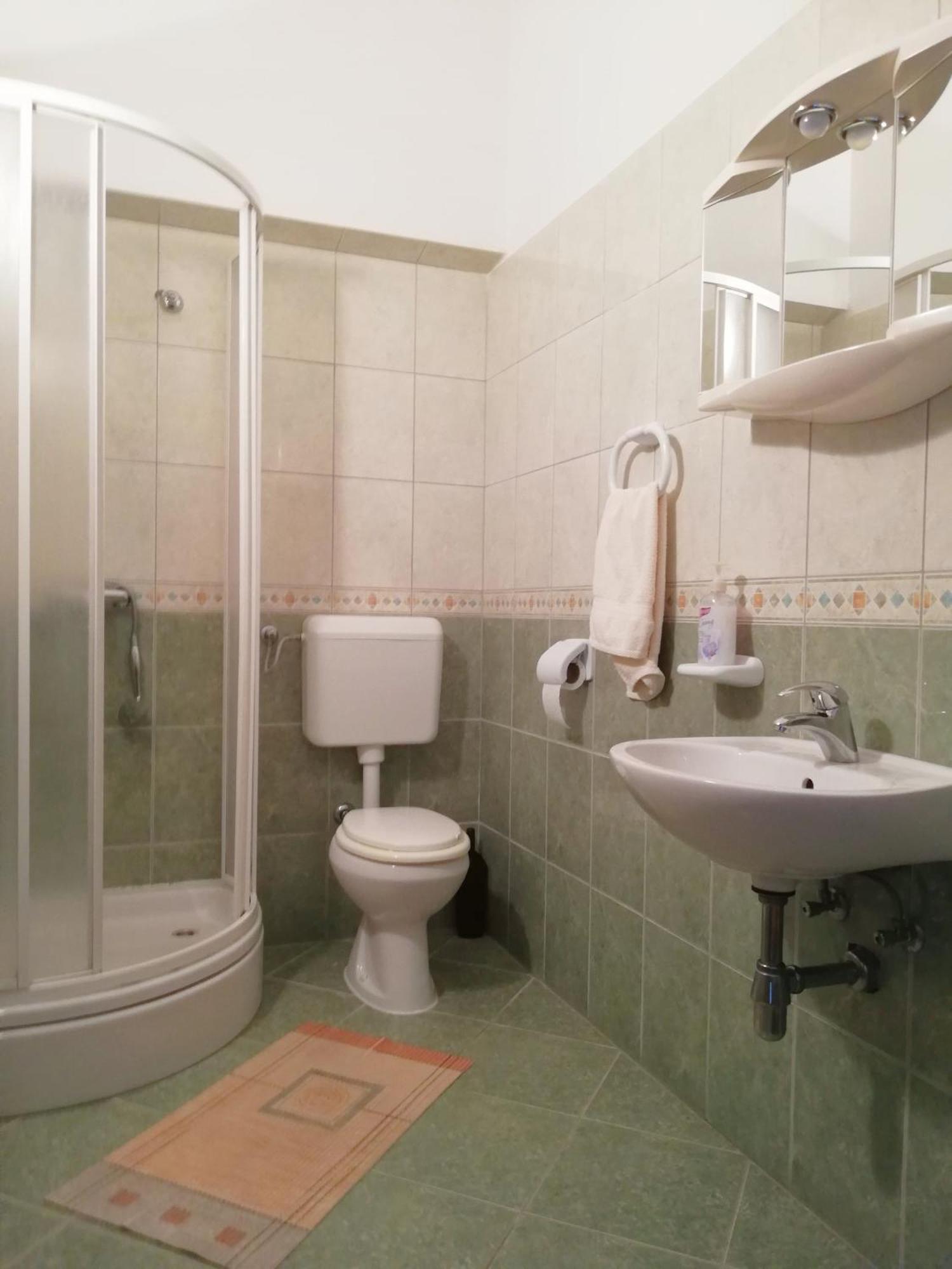 Apartments Roko Lalin Pakoštane エクステリア 写真